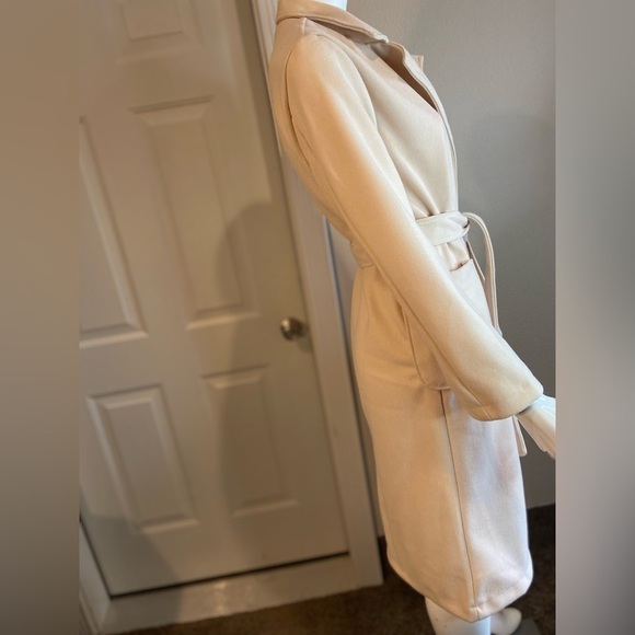 JS~Solid Cream~Notched Lapel~Duel Pocket~Belted~Lightweight~Trench Coat~Size S - Picture 11 of 14
